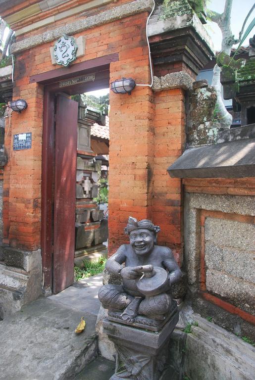 Bulan Bali Homestay Убуд Екстериор снимка